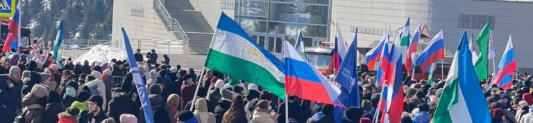 Read more about the article Состоялся большой митинг-концерт «Своих не бросаем!»