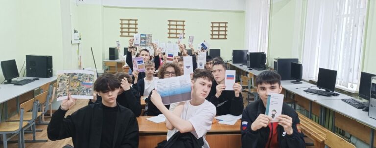 Read more about the article Письма солдатам СВО: студенты выразили свою благодарность и поддержку в стихах и прозе