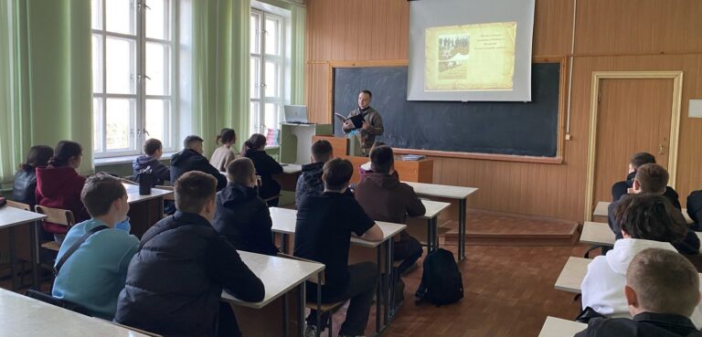 Read more about the article 80 лет Победе: как химики приближали Великую Победу – открытый урок в колледже